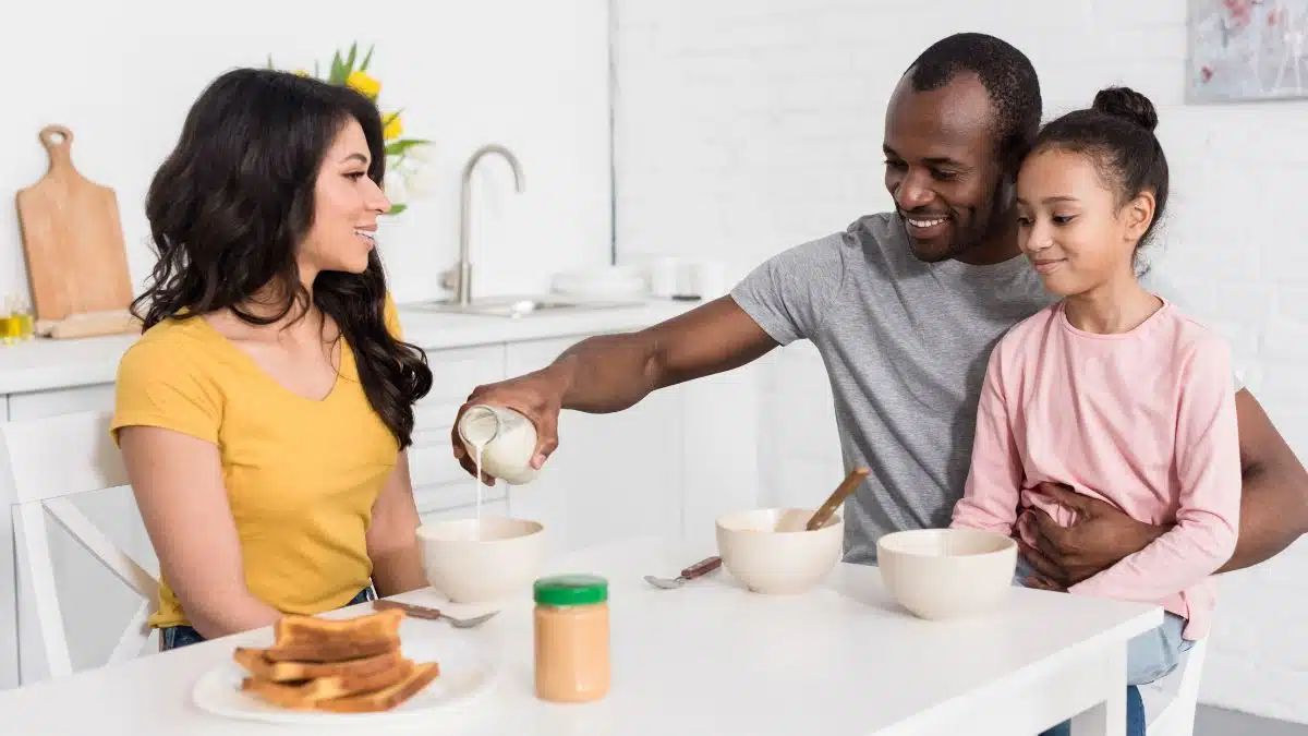 family eating breakfast